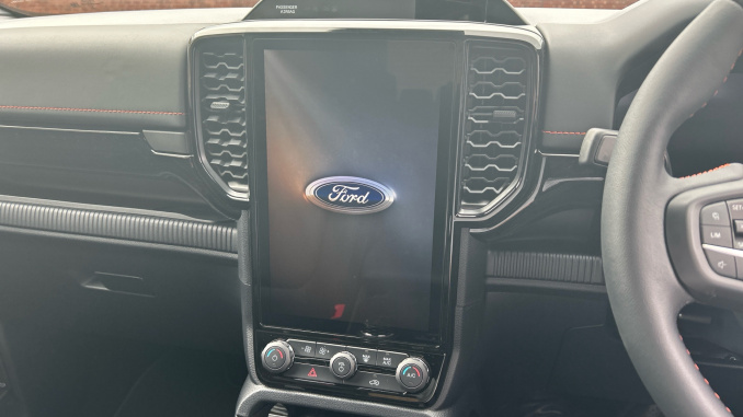Ford Ranger Diesel Pick Up D/Cab Wildtrak 3.0 EcoBlue V6 240 Auto - Image 15